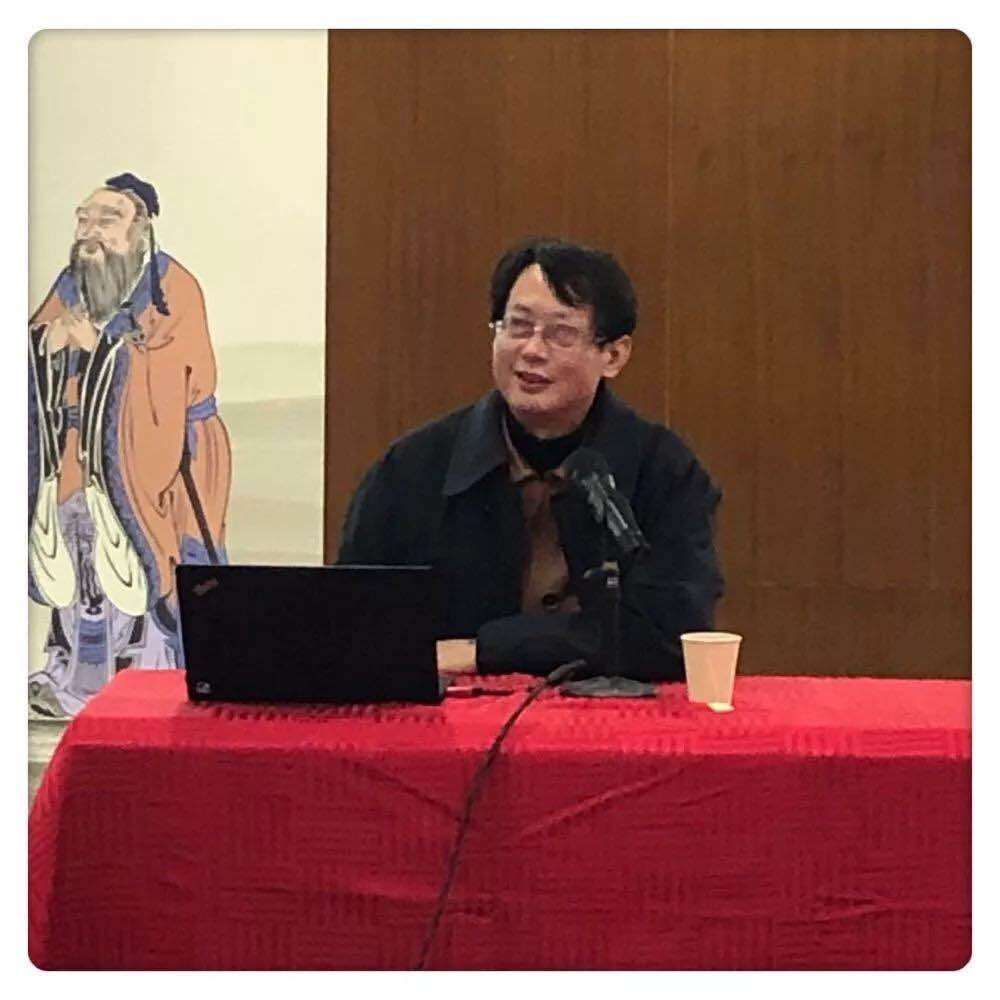 【博觀新聞】?jī)A情推廣社區(qū)治理之道 鼎力維護(hù)物業(yè)服務(wù)各方權(quán)益——我司黃光宇教授受邀為錦江國(guó)際城小區(qū)做政策法規(guī)講座
