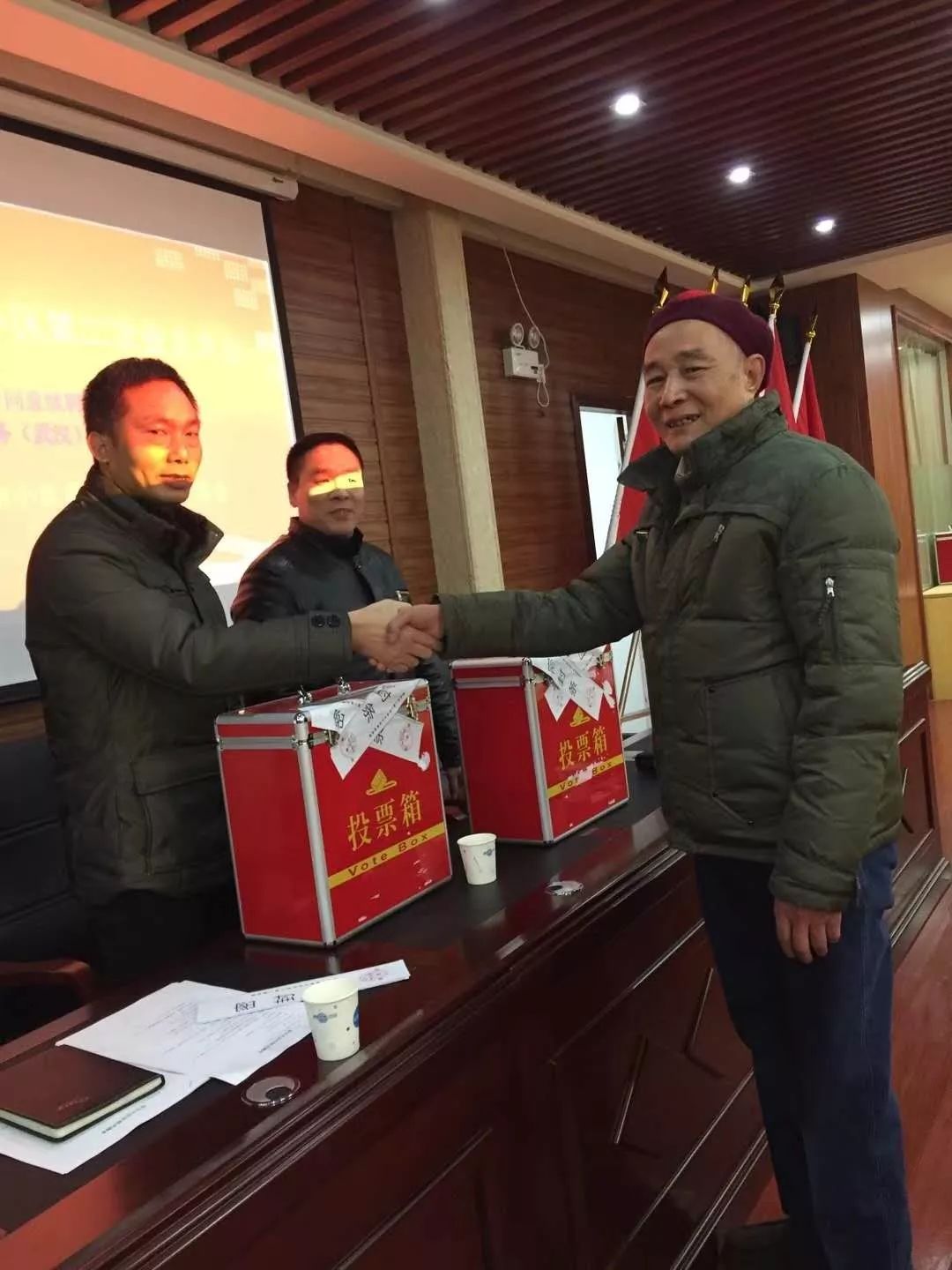 來自第三方的證明—— 業(yè)主是否續(xù)聘物業(yè)企業(yè)越來越理性 滿足業(yè)主服務需求讓企業(yè)越來越有底氣
